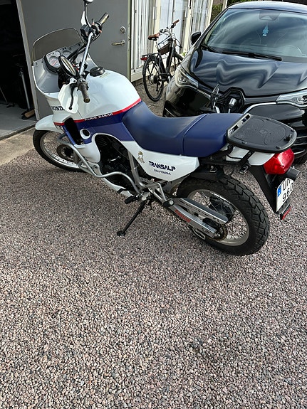 Honda XL600V Transalp 4 of 5