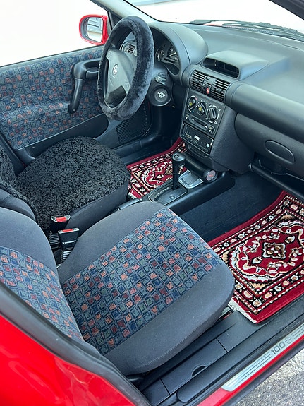 Opel Corsa 4 of 4