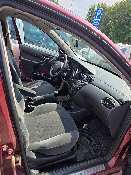 Ford Focus 4 of 5