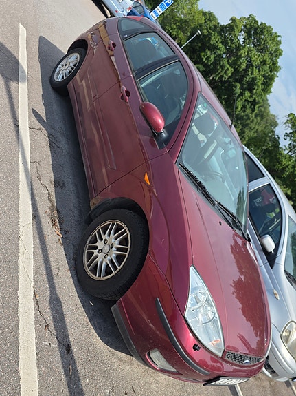 Ford Focus 3 of 5