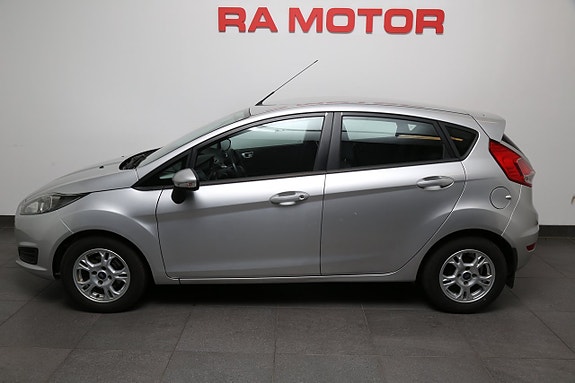 Ford Fiesta 2 of 25