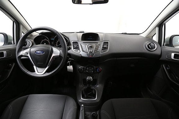 Ford Fiesta 17 of 25
