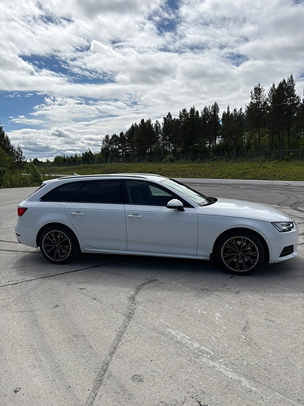 Audi A4 2 of 5