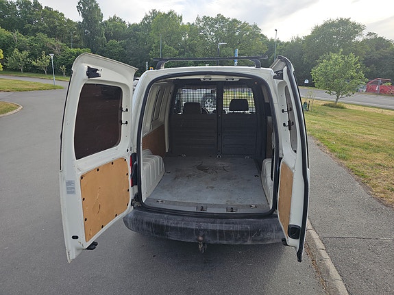 Volkswagen Caddy 5 of 5