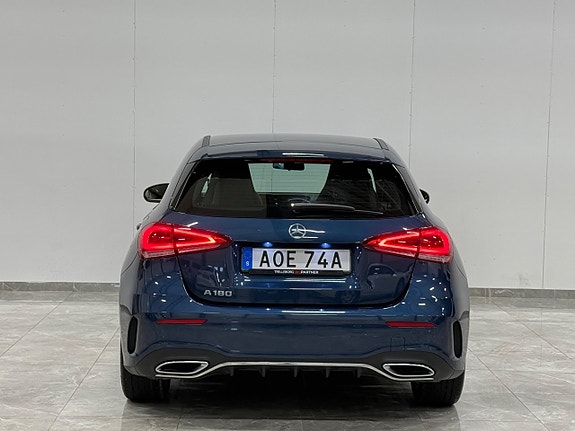 Mercedes-Benz A180 7 of 22