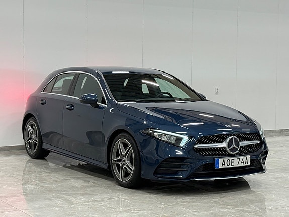 Mercedes-Benz A180 2 of 5
