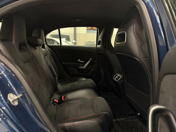 Mercedes-Benz A180 14 of 22