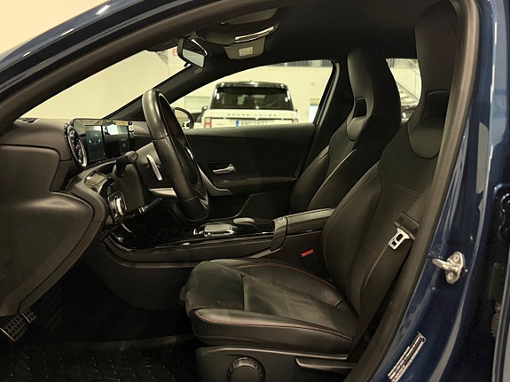 Mercedes-Benz A180 11 of 22