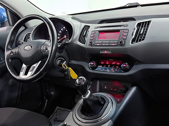 Kia Sportage 10 of 23