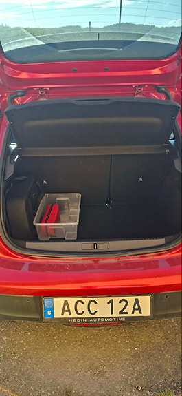Peugeot e-208 5 of 5