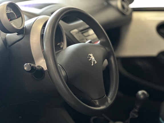Peugeot 107 10 of 18