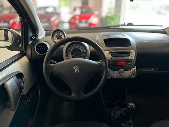 Peugeot 107 17 of 18