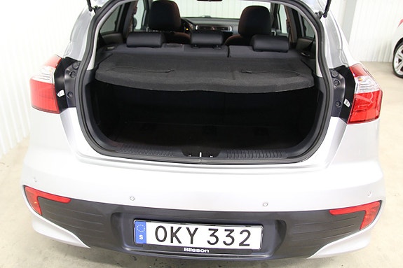 Kia Rio 13 of 19