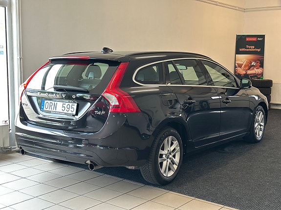 Volvo V60 5 of 21