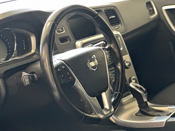 Volvo V60 9 of 21