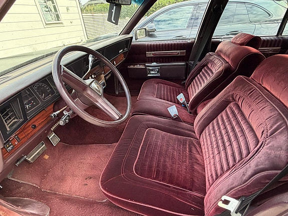 Chevrolet Caprice 6 of 7