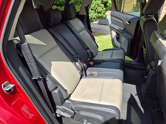 Dodge Journey 10 of 30