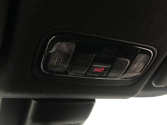 Toyota Yaris 24 of 28