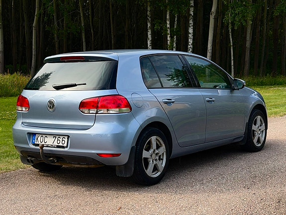 Volkswagen Golf VI 4 of 9