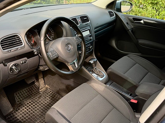 Volkswagen Golf VI 6 of 9
