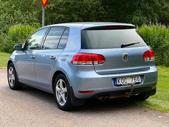 Volkswagen Golf VI 3 of 9