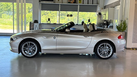 BMW Z4 3 of 5