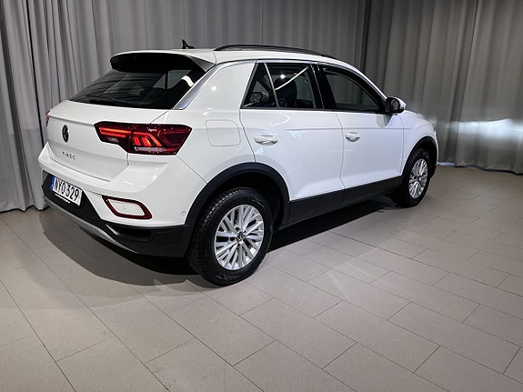 Volkswagen T-Roc 5 of 5