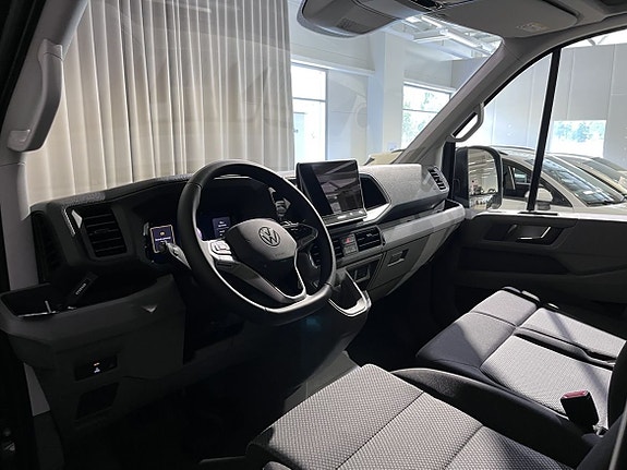Volkswagen Crafter 8 of 14
