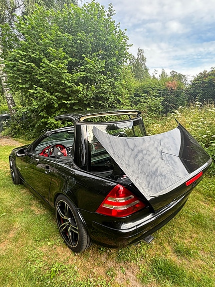 Mercedes-Benz SLK200 5 of 5