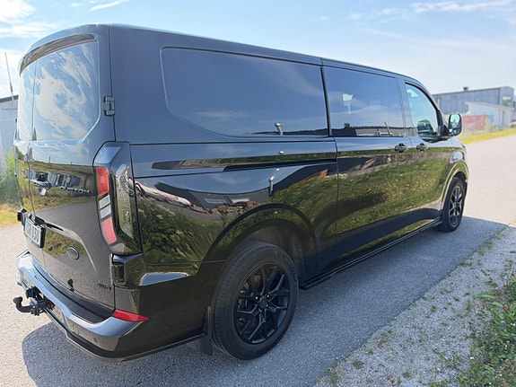 Ford Transit Custom 2 of 4