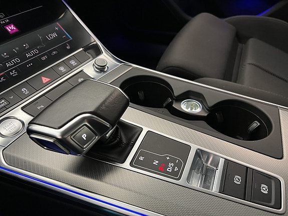 Audi A6 24 of 30