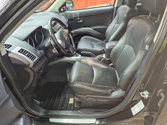 Mitsubishi Outlander 7 of 9