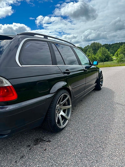 BMW 330d 7 of 9
