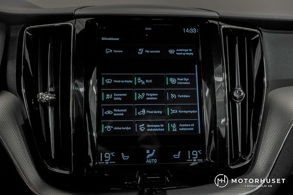 Volvo XC60 17 of 23