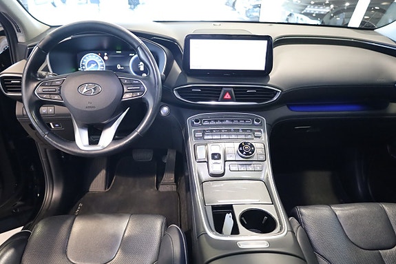 Hyundai Santa Fe 17 of 30