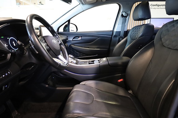Hyundai Santa Fe 13 of 30