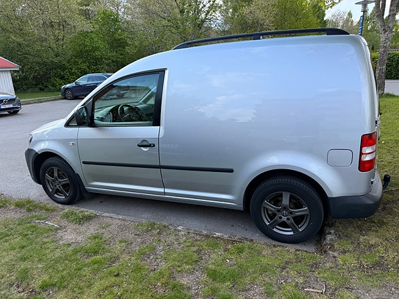 Volkswagen Caddy 4 of 5