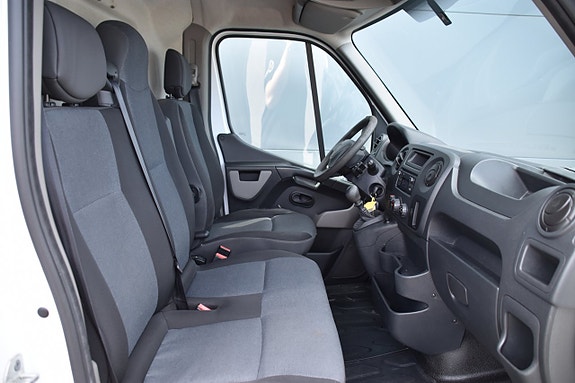 Renault Master 26 of 30