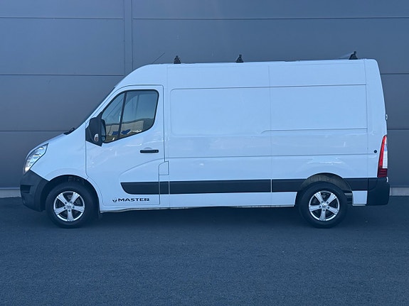 Renault Master 12 of 30