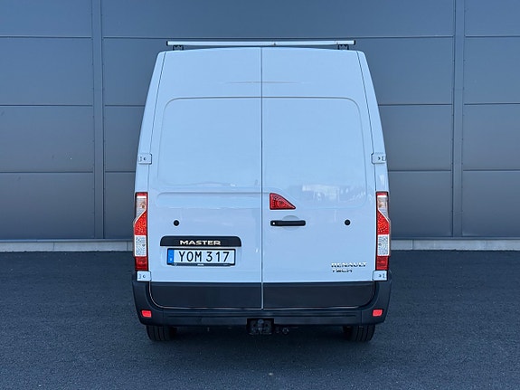 Renault Master 15 of 30