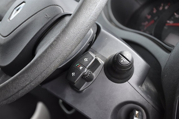 Renault Master 28 of 30