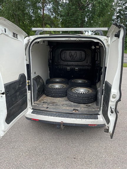 Fiat Doblo 3 of 5