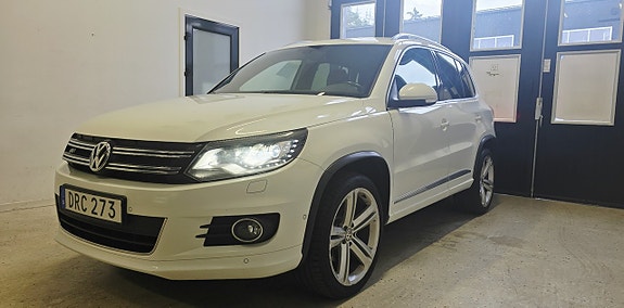 Volkswagen Tiguan 2 of 5