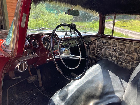 Chevrolet Bel Air 3 of 4
