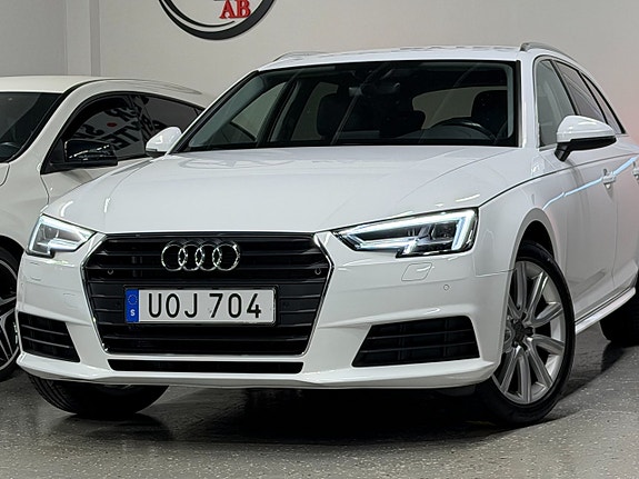 Audi A4 3 of 27