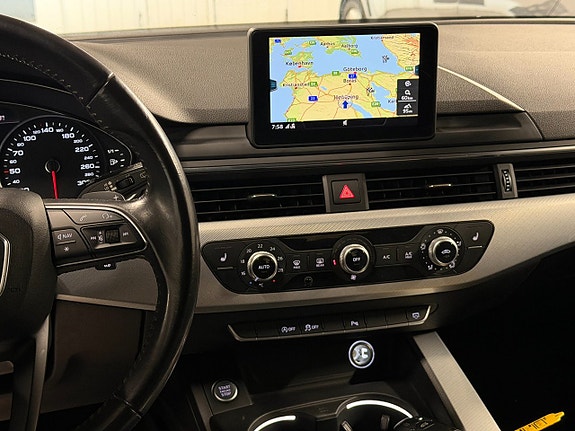 Audi A4 13 of 27