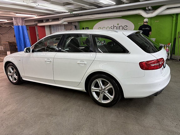 Audi A4 7 of 30