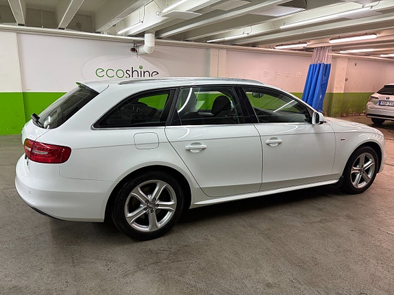 Audi A4 14 of 30