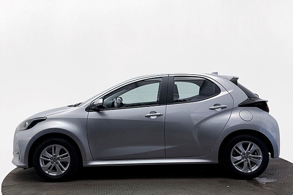 Toyota Yaris 10 of 23