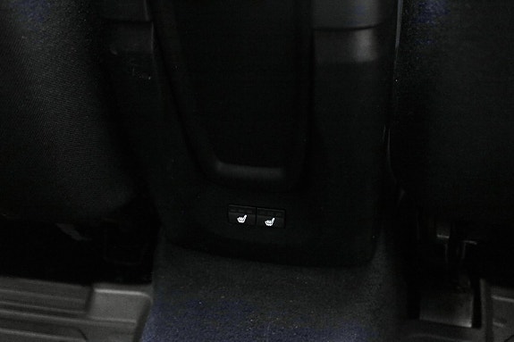 Volvo V40 16 of 23